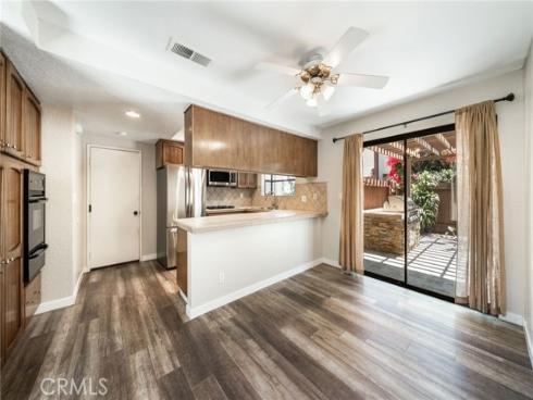 543 W Wilson 7 , Costa Mesa, CA