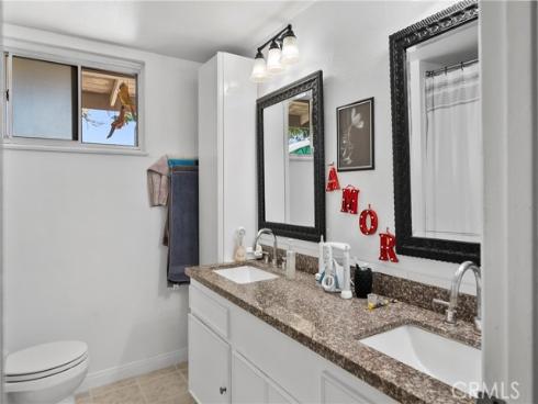 2436 Littleton , Costa Mesa, CA