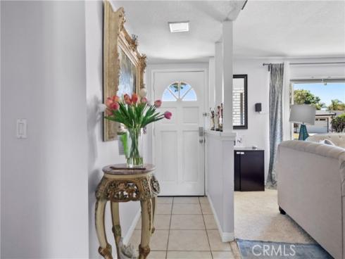 2436 Littleton , Costa Mesa, CA