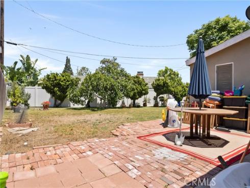 2436 Littleton , Costa Mesa, CA