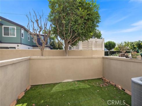 1940 Maple 111 Avenue, Costa Mesa, CA