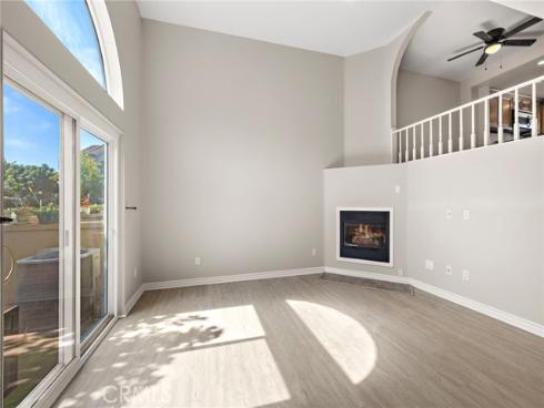 1940 Maple 111 Avenue, Costa Mesa, CA