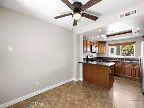 1940 Maple 111 Avenue, Costa Mesa, CA
