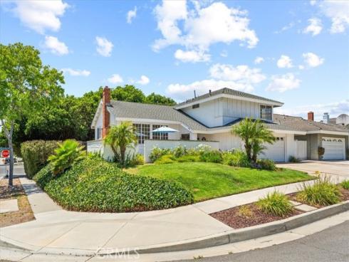 2701 Cardinal , Costa Mesa, CA