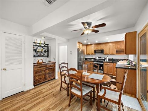 2286 Pacific D , Costa Mesa, CA