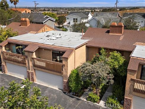 2286 Pacific D , Costa Mesa, CA