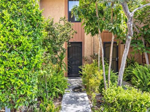 2286 Pacific D , Costa Mesa, CA