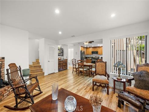 2286 Pacific D , Costa Mesa, CA