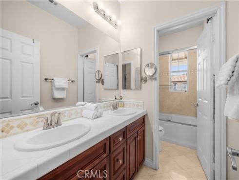 2520 Cornerstone Lane, Costa Mesa, CA