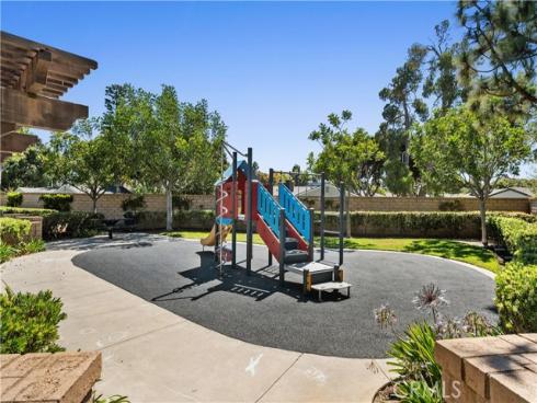 2520 Cornerstone Lane, Costa Mesa, CA