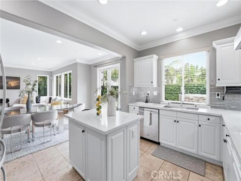 3381 Corte Cassis , Costa Mesa, CA