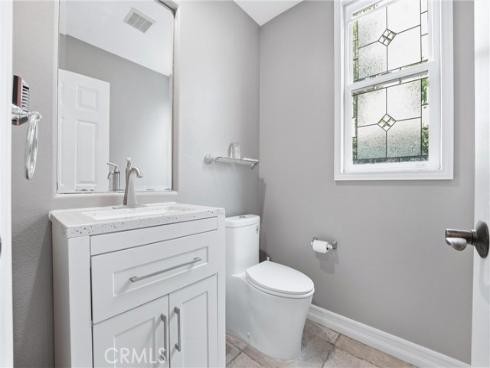 3381 Corte Cassis , Costa Mesa, CA