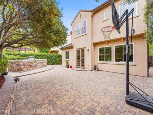 3381 Corte Cassis , Costa Mesa, CA