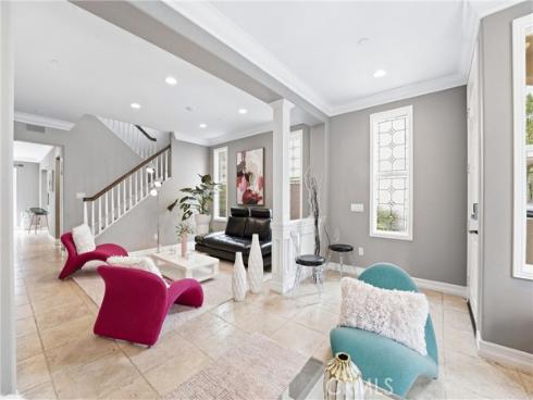 3381 Corte Cassis , Costa Mesa, CA