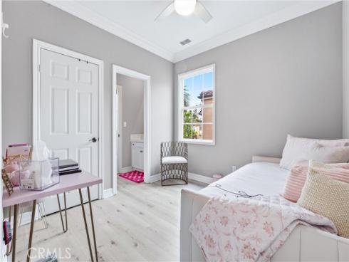3381 Corte Cassis , Costa Mesa, CA