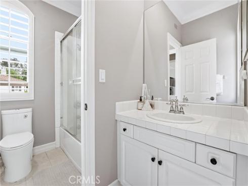 3381 Corte Cassis , Costa Mesa, CA