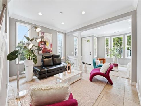 3381 Corte Cassis , Costa Mesa, CA