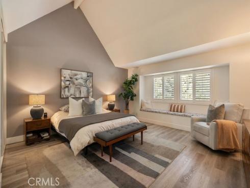 3433 Wimbledon Way, Costa Mesa, CA