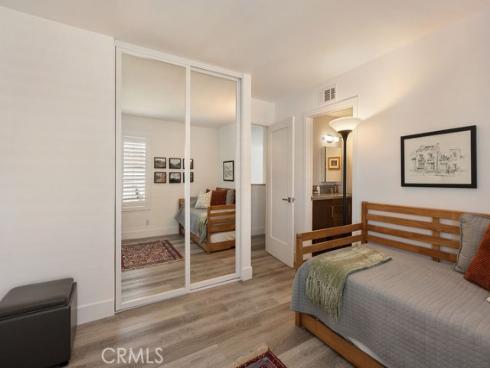 3433 Wimbledon Way, Costa Mesa, CA