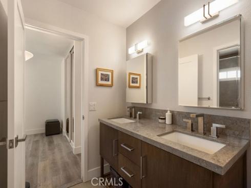 3433 Wimbledon Way, Costa Mesa, CA