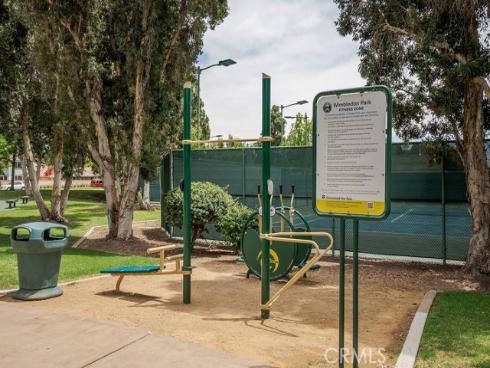 3433 Wimbledon Way, Costa Mesa, CA