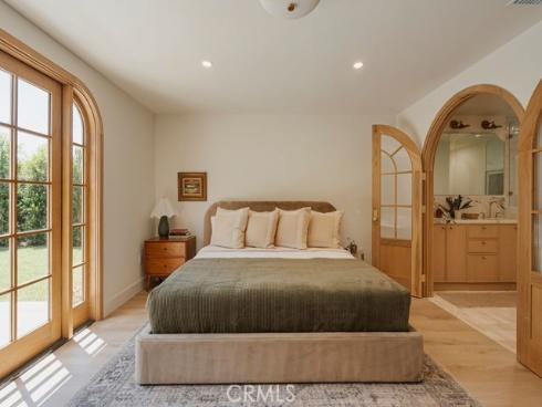 1081 Tulare , Costa Mesa, CA
