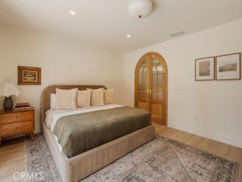 1081 Tulare , Costa Mesa, CA