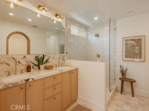 1081 Tulare , Costa Mesa, CA