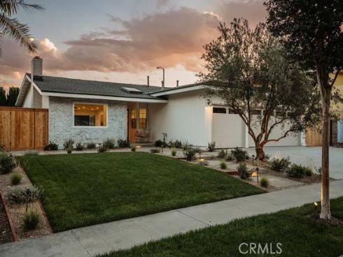 1081 Tulare , Costa Mesa, CA