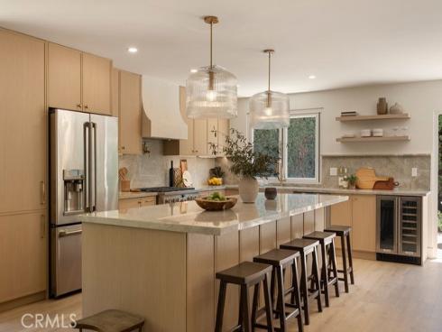 1081 Tulare , Costa Mesa, CA