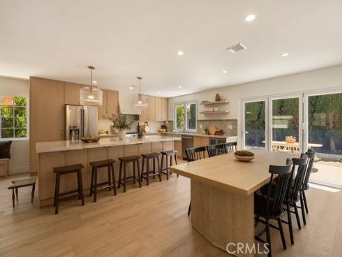 1081 Tulare , Costa Mesa, CA
