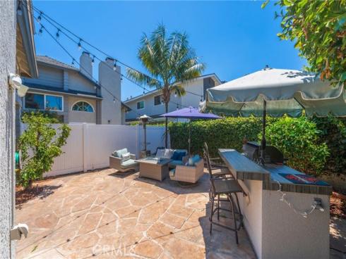 2687 Orange C , Costa Mesa, CA