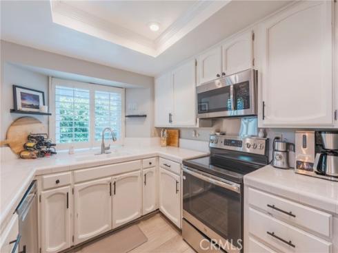 2687 Orange C , Costa Mesa, CA