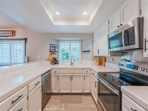 2687 Orange C , Costa Mesa, CA
