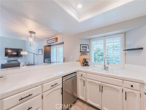 2687 Orange C , Costa Mesa, CA