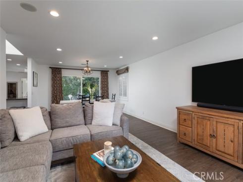 2043 N Capella Court, Costa Mesa, CA