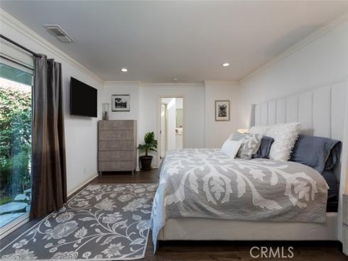 2043 N Capella Court, Costa Mesa, CA