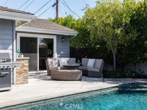 2043 N Capella Court, Costa Mesa, CA