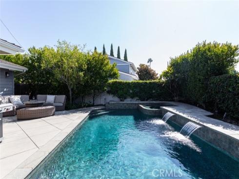 2043 N Capella Court, Costa Mesa, CA