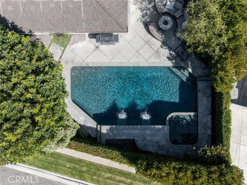 2043 N Capella Court, Costa Mesa, CA