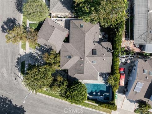2043 N Capella Court, Costa Mesa, CA