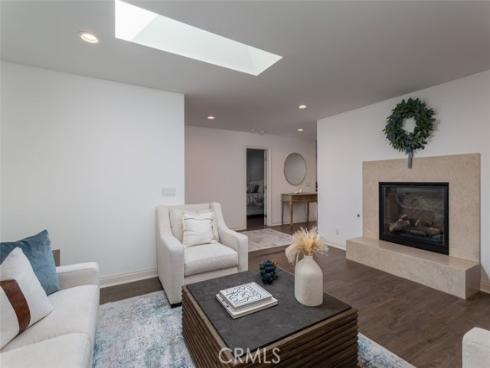 2043 N Capella Court, Costa Mesa, CA