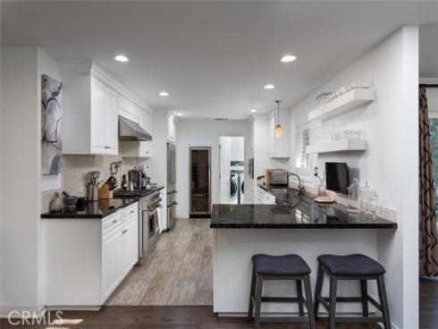 2043 N Capella Court, Costa Mesa, CA