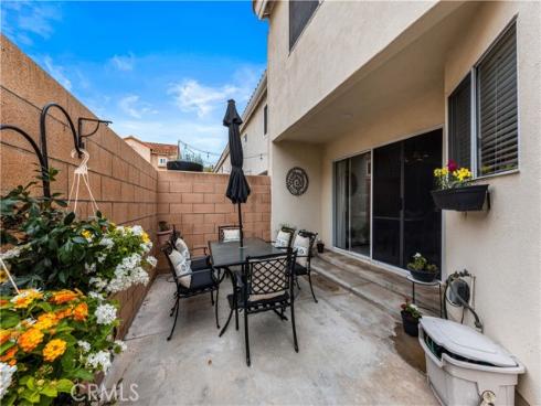 2537 Orange D Avenue, Costa Mesa, CA