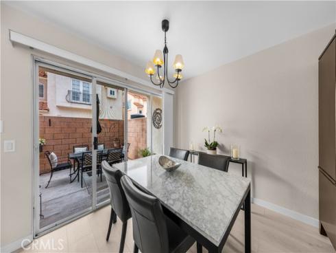 2537 Orange D Avenue, Costa Mesa, CA
