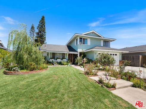 1075 Corona Lane