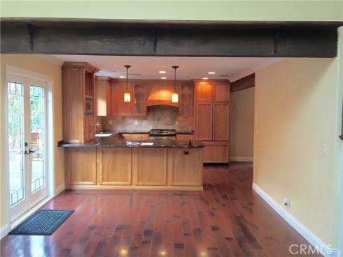 990 Trabuco , Costa Mesa, CA
