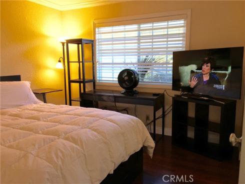 990 Trabuco , Costa Mesa, CA