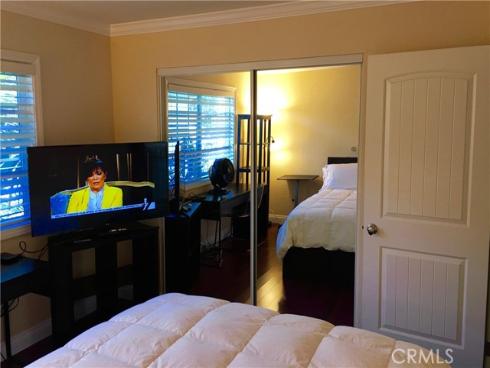 990 Trabuco , Costa Mesa, CA