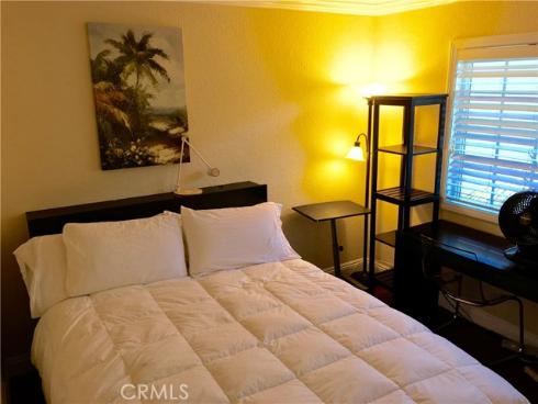990 Trabuco , Costa Mesa, CA